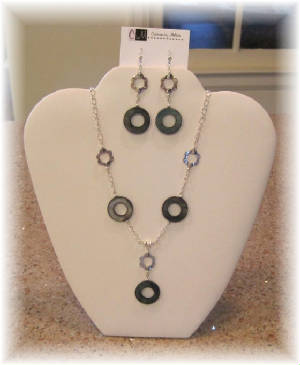 necklaceearringsset1.jpg